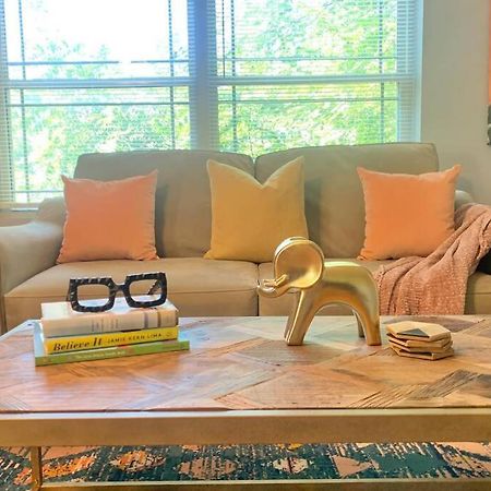 **Min Frm Dwntwn Fort Worth*Modern*Cozy*Townhome** Zewnętrze zdjęcie