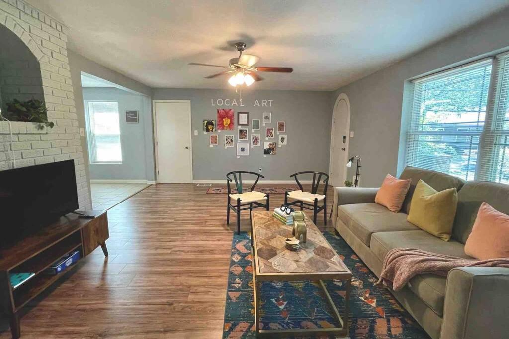 **Min Frm Dwntwn Fort Worth*Modern*Cozy*Townhome** Zewnętrze zdjęcie